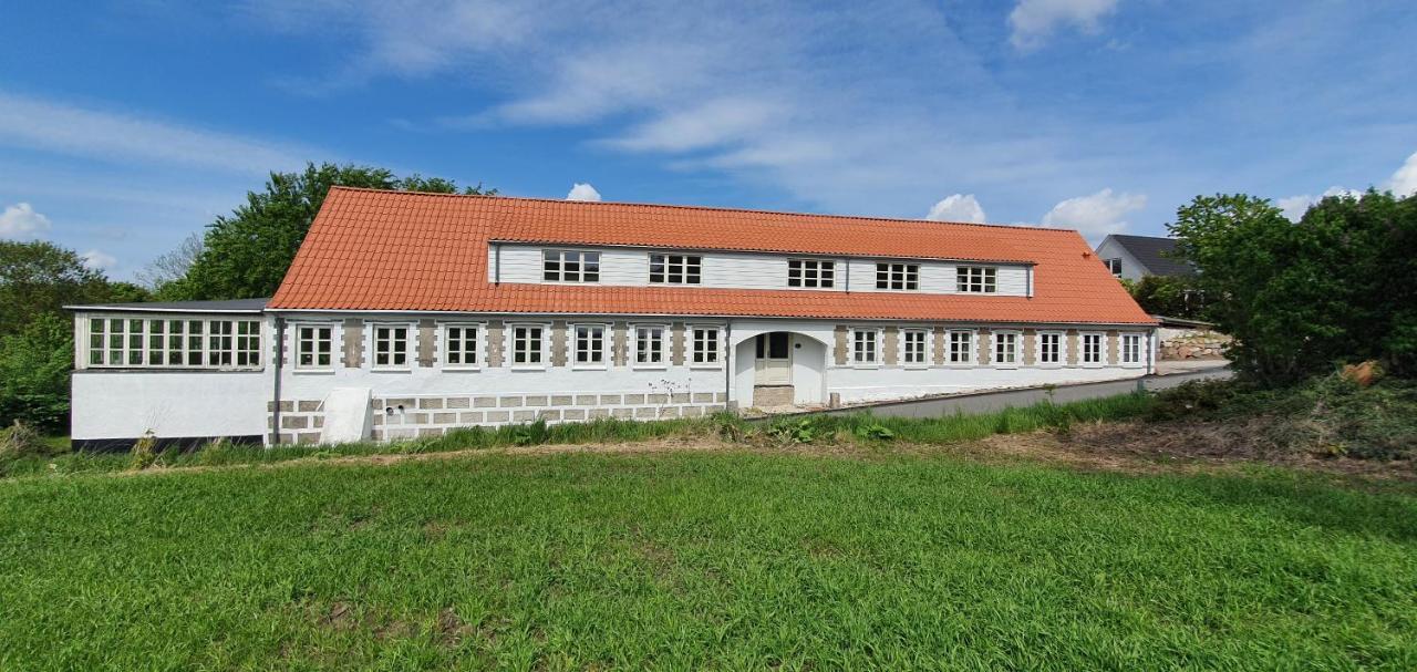 Bed and Breakfast Hos Molsgaarden Knebel Exterior foto